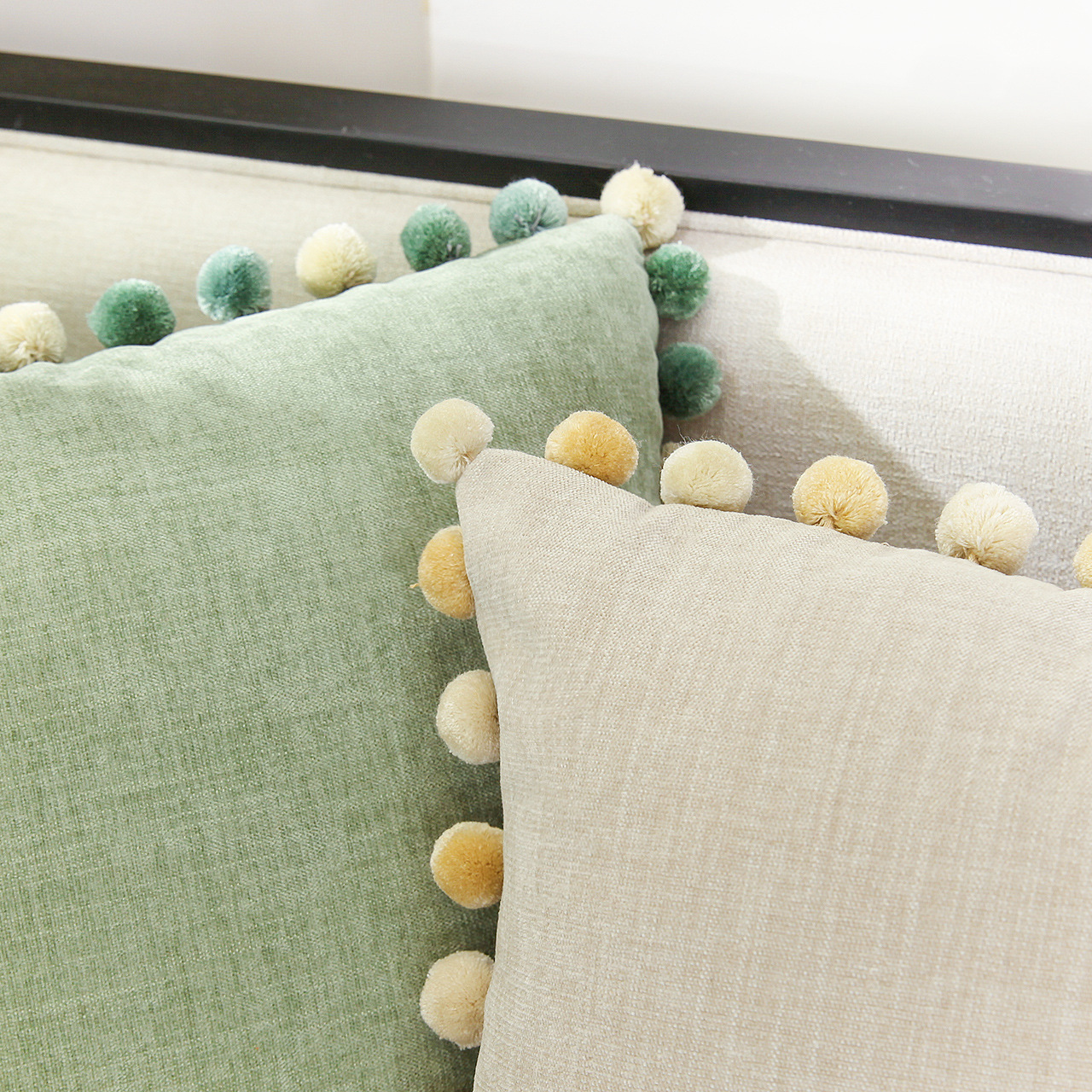 Cross-border wholesale ins, modern and simple ball-side with a twirl-coloured sofa twirl.