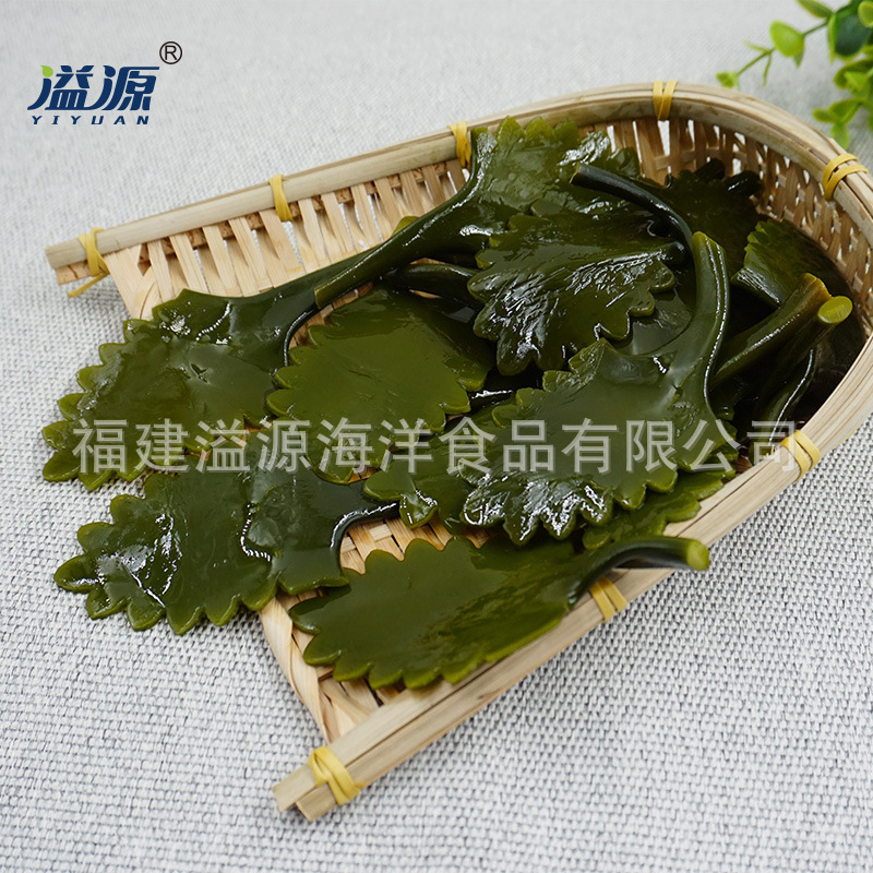 Biển muối tươi, với 500 g không khô, với một nồi nước nóng và súp.