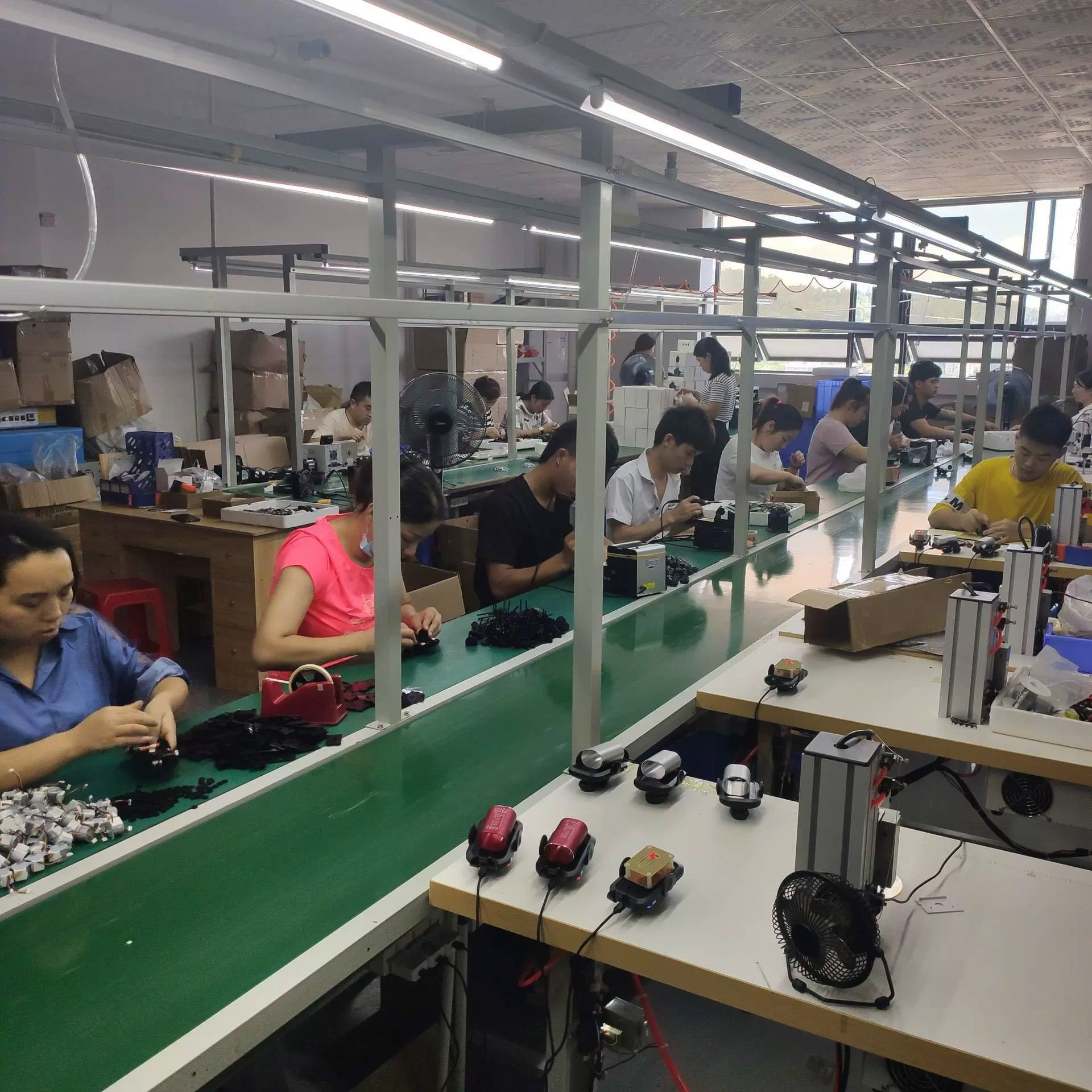 Thành phố Thâm Quyến, Công ty TNHH Công nghệ điện tử Xuhui Wai Industries