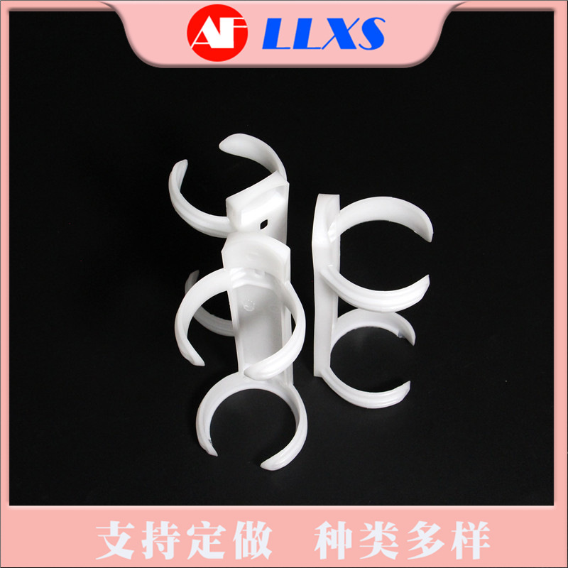 Multi-specified double-ring fire extinguisher hanger