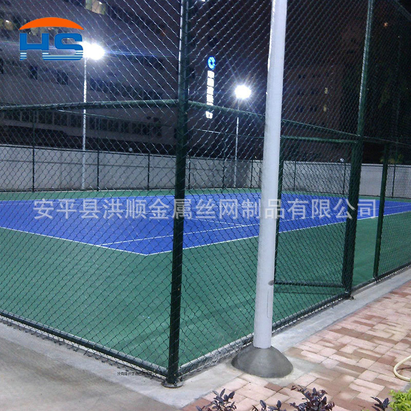 Wholesale stadium fence, outdoor playground tennis court fence.