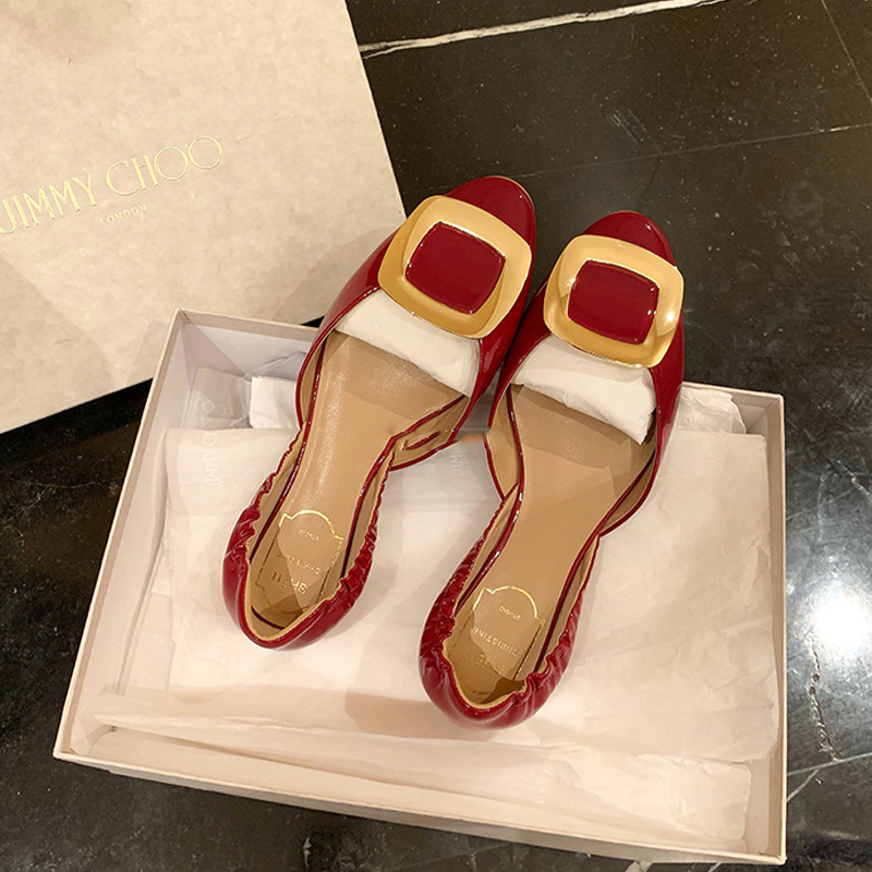 French retrometal squared soles 2024 summer curvatures of an empty ballerina.