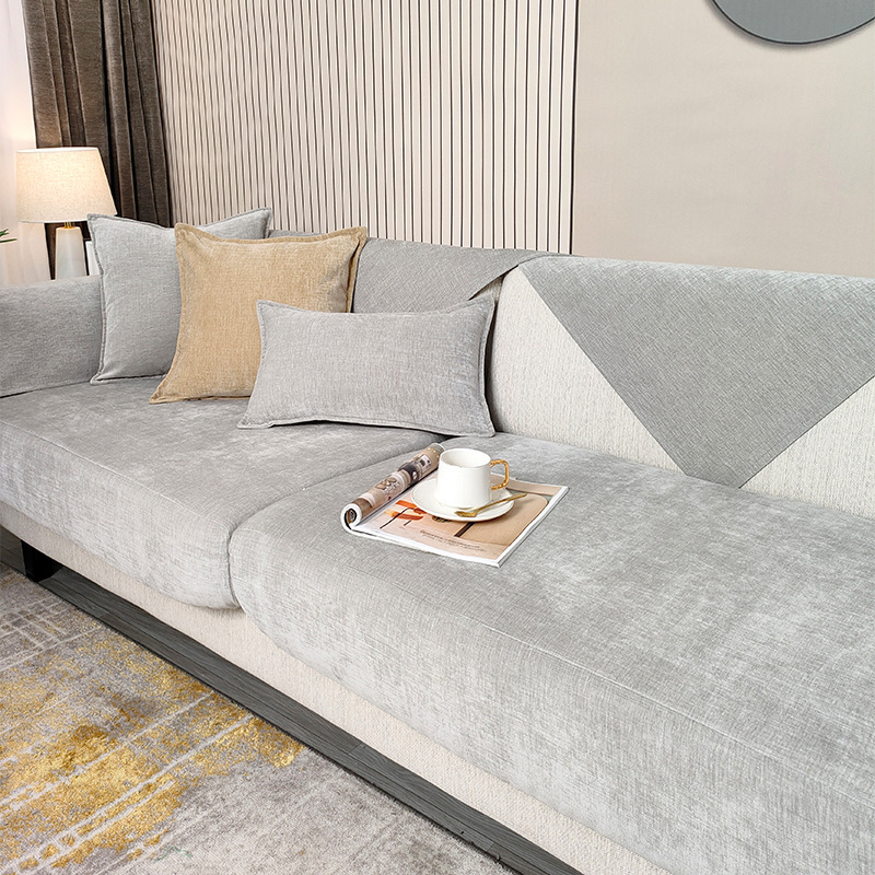 Schinier's thick sofa hood is full of all-powerful four-season U.S.-protected cat grabs a smoother couch cushion.