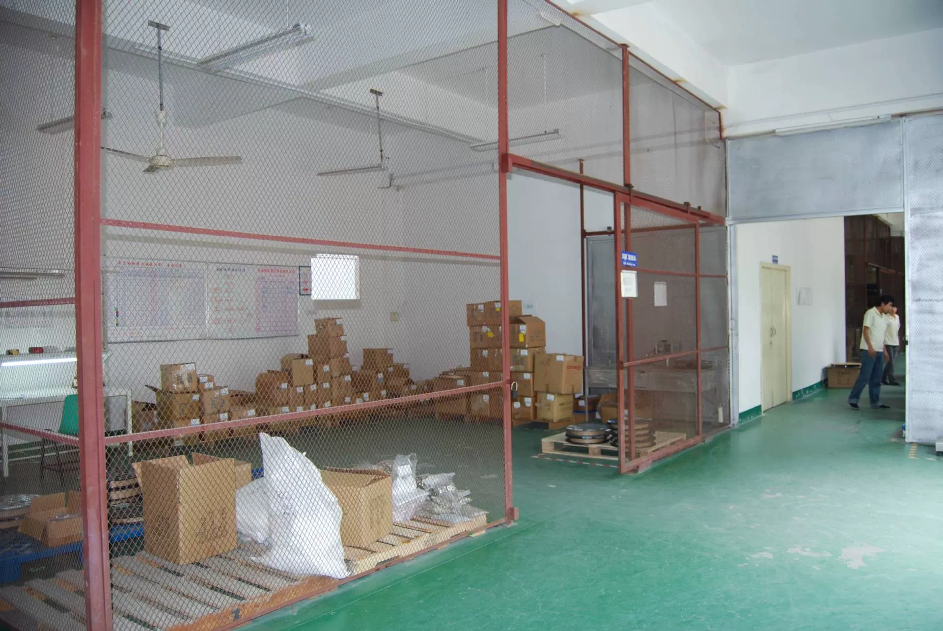 Ningbo Weiwei Educational Supplies Ltd.