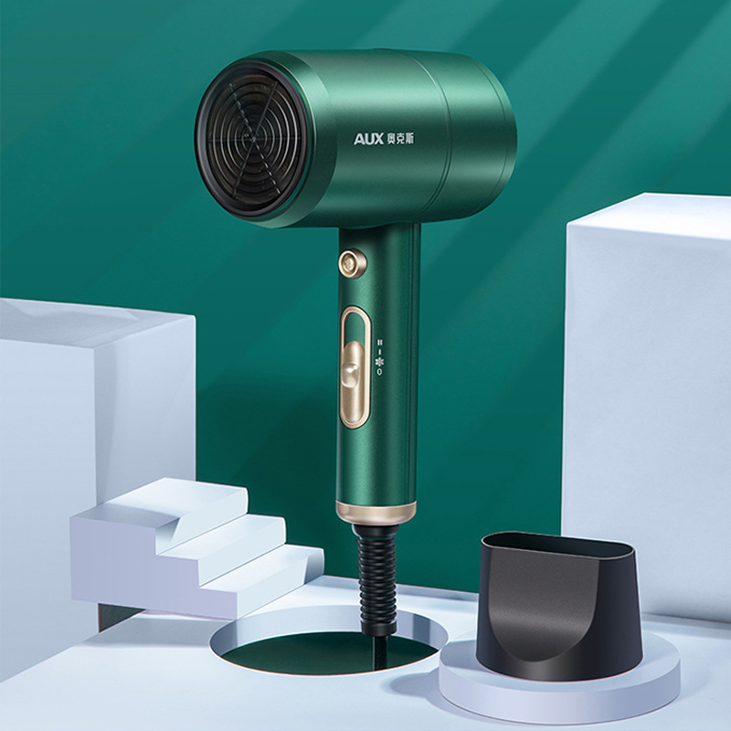 Bộ phận chăm sóc gia đình cho những cô gái ở trường đại học quyền lực Oxic với những chiếc máy thổi gió nhỏ