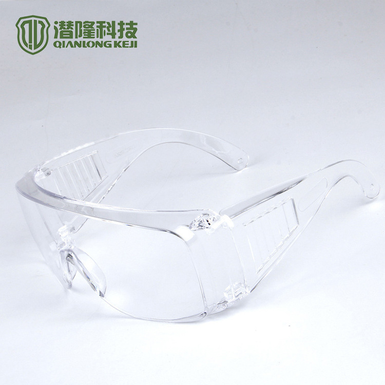 The factory supplied a transparent Fog Anti-shock goggles with a high volume of wind and sand blind glasses.