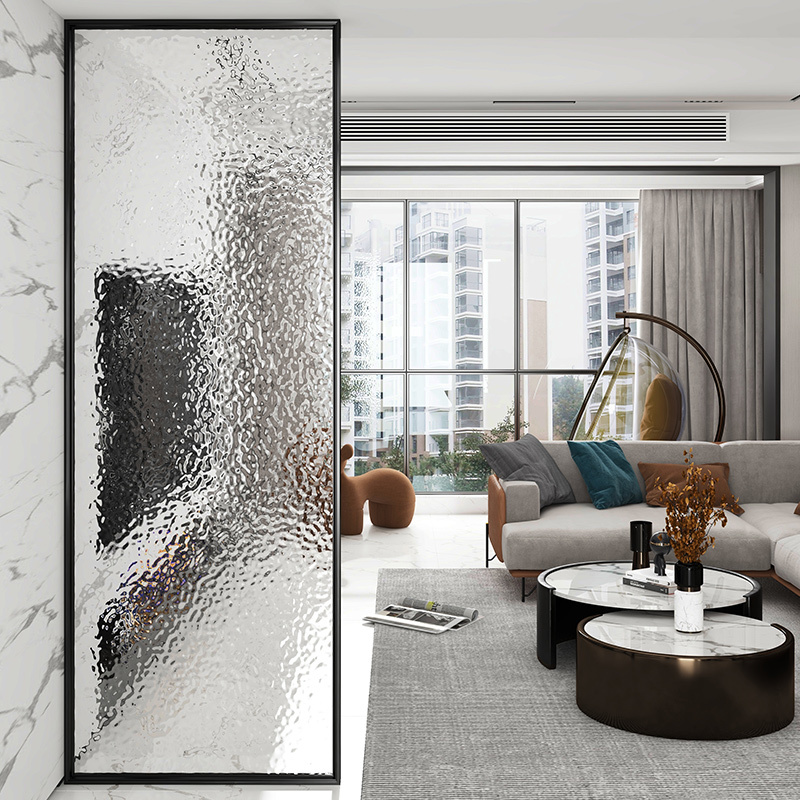 A simple modern living room glass cut-off screen, hotel gallery, entering the stainless steel screen-style fence at the door.