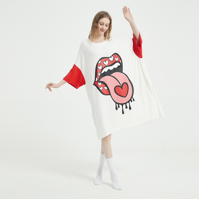 Amazon, Mỹ và Mỹ, với những chiếc áo thun pyjamas ngắn để in tranh hoạt hình.