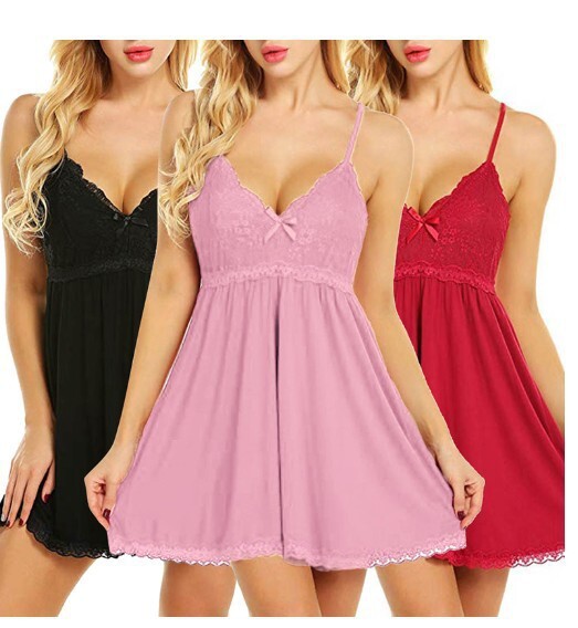 Phụ nữ nước ngoài ở Pyjama, béo, da to, 1369.