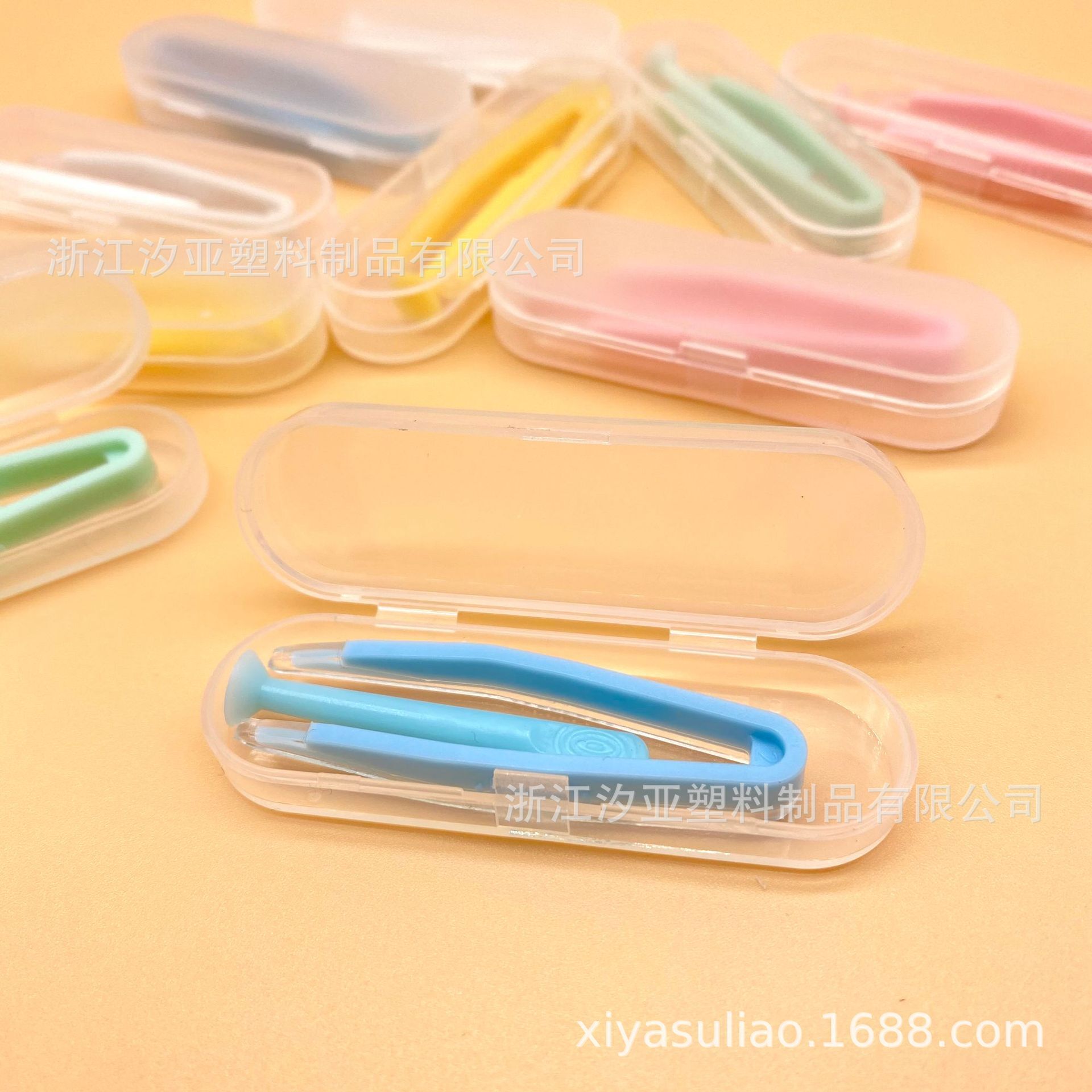 Wholesale manufacturer's direct to contact lens box fittings, with a transparent mix of sander casings.