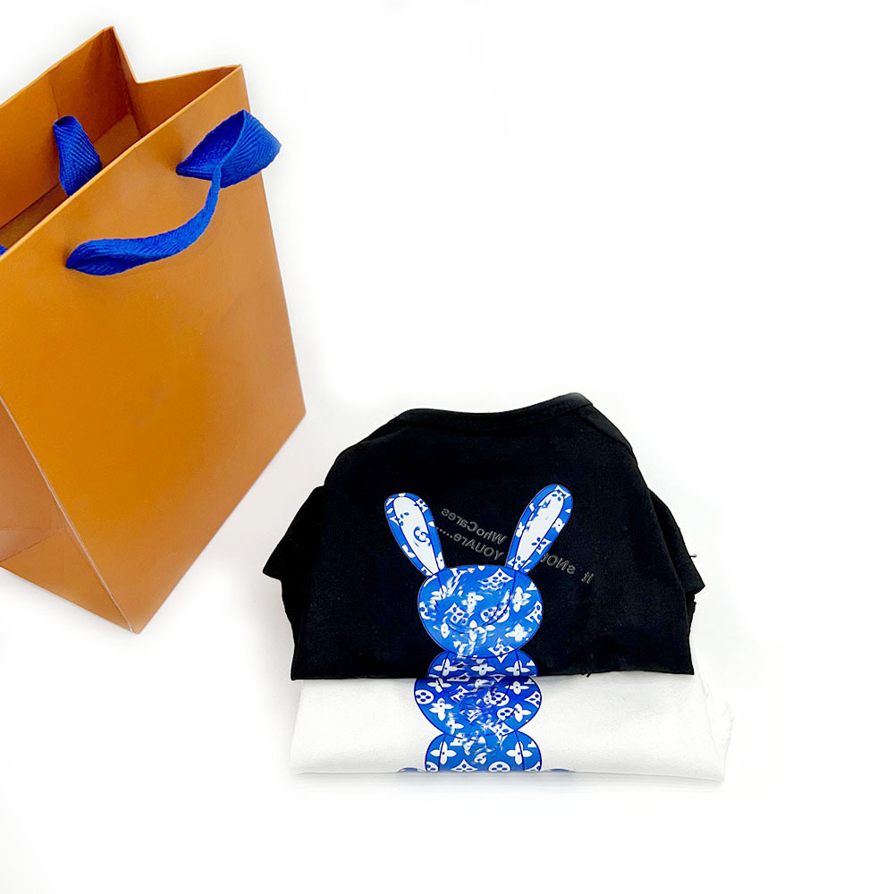 Foreign trade cross-border t-shirts for dogs with short-sleeved cotton t-shirts, old-fashioned teddybago costumes.