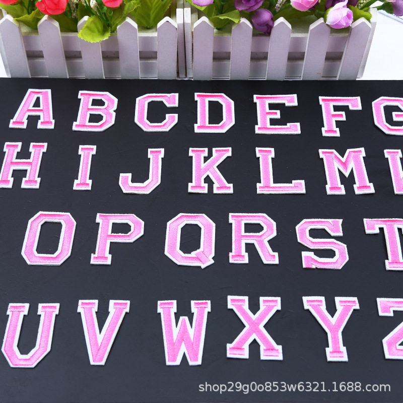 Thêu máy tính miếng vá chữ cái tiếng Anh màu dán vải thêu kỹ thuật số với quần áo được đánh số bản in thử