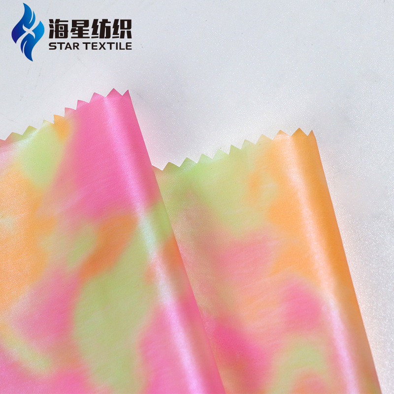 Tia chớp của vải PU-film nhăn nheo, và hương thơm của hương thơm của vải của hương thơm.