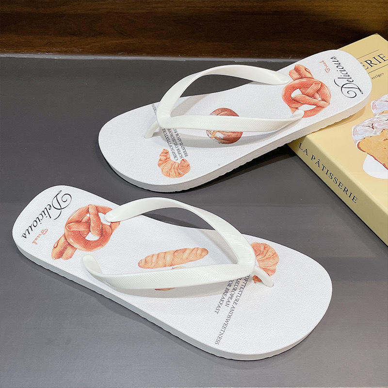 Cross-border foreign trade slipper scheme LOGO customizes the distribution of summer sandals to PVC home-based slippers by male workers