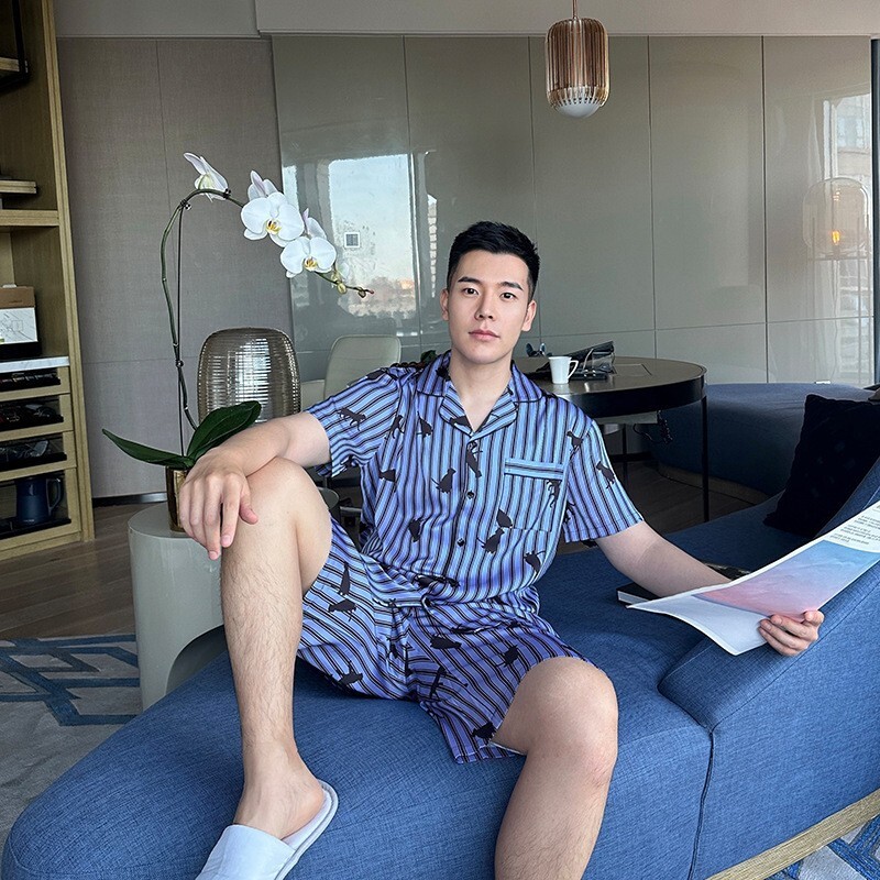 2024 pyjamas, báo tuyết nam, sữa sọc, quần áo ngắn.