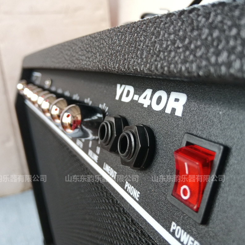40W กล่องกีตาร์กีตาร์ตู้กีตาร์ไม้ ข่าวลือเกี่ยวกับการสูญเสียเข็มขัดเสียง 2 รูในการรองรับไมโครโฟน