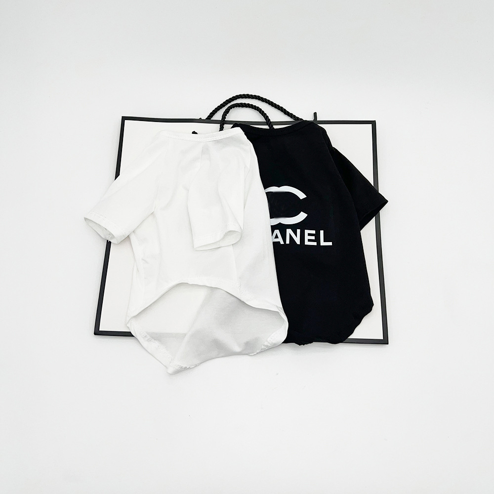 Foreign trade summer pet dog T-shirts, full-blown, air dog costumes, short sleeves for Chenari.
