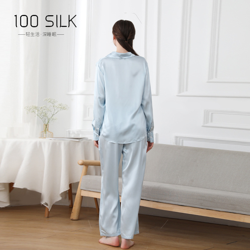 Nhà máy sẽ làm món pyjama bằng lụa cho quý cô để thử nghiệm di căn 19m.
