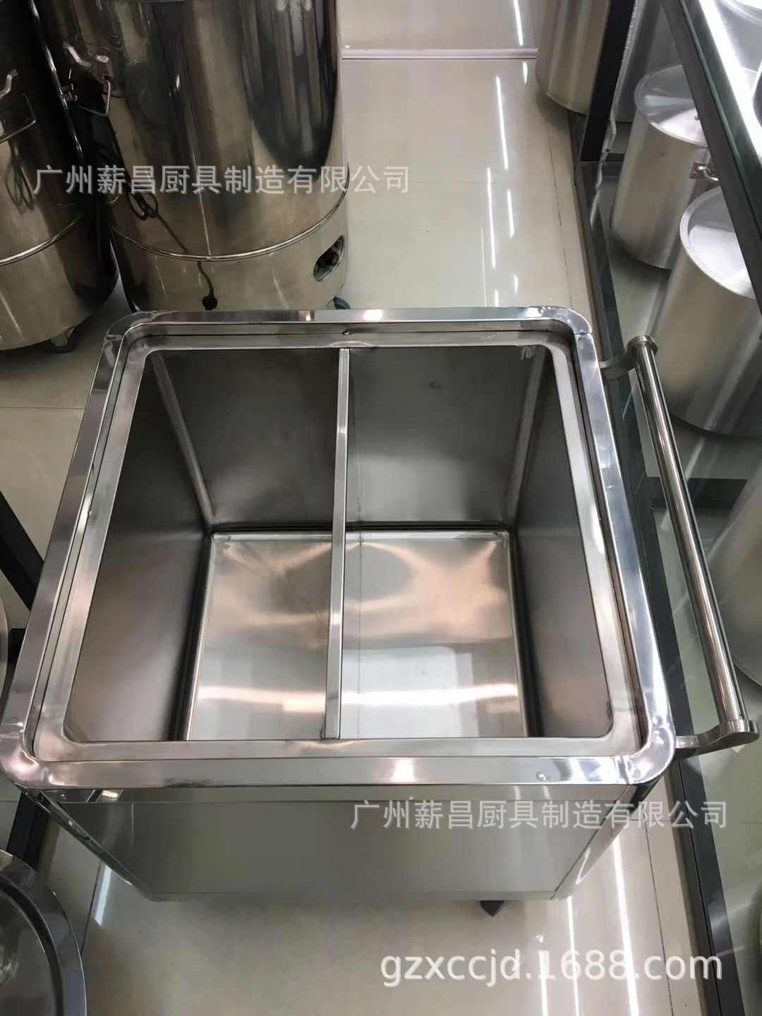 Trực tiếp bán xe tải bột không rỉ thép 50KG cho bột đường bốn bánh xe trong khách sạn nhà bếp