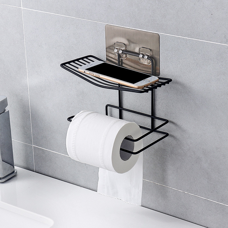 Một cái tủ đựng khăn trải tường, một khung phòng tắm ở phía bắc, một cái bồn cầu, một giá điện thoại di động.
