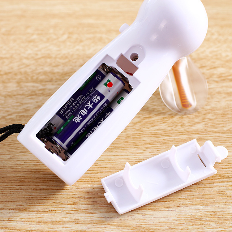 Trình quảng cáo quà tặng bằng tay sáng tạo với một cái quạt điện tử nhẹ có đèn LED nhỏ với một cái quạt nhấp nháy
