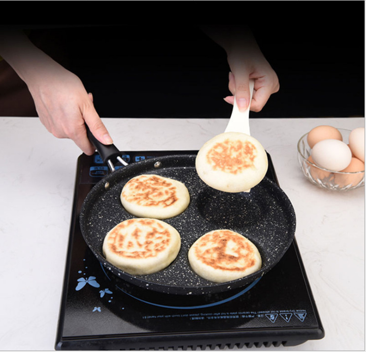Trứng bốn lỗ không dính vào.
