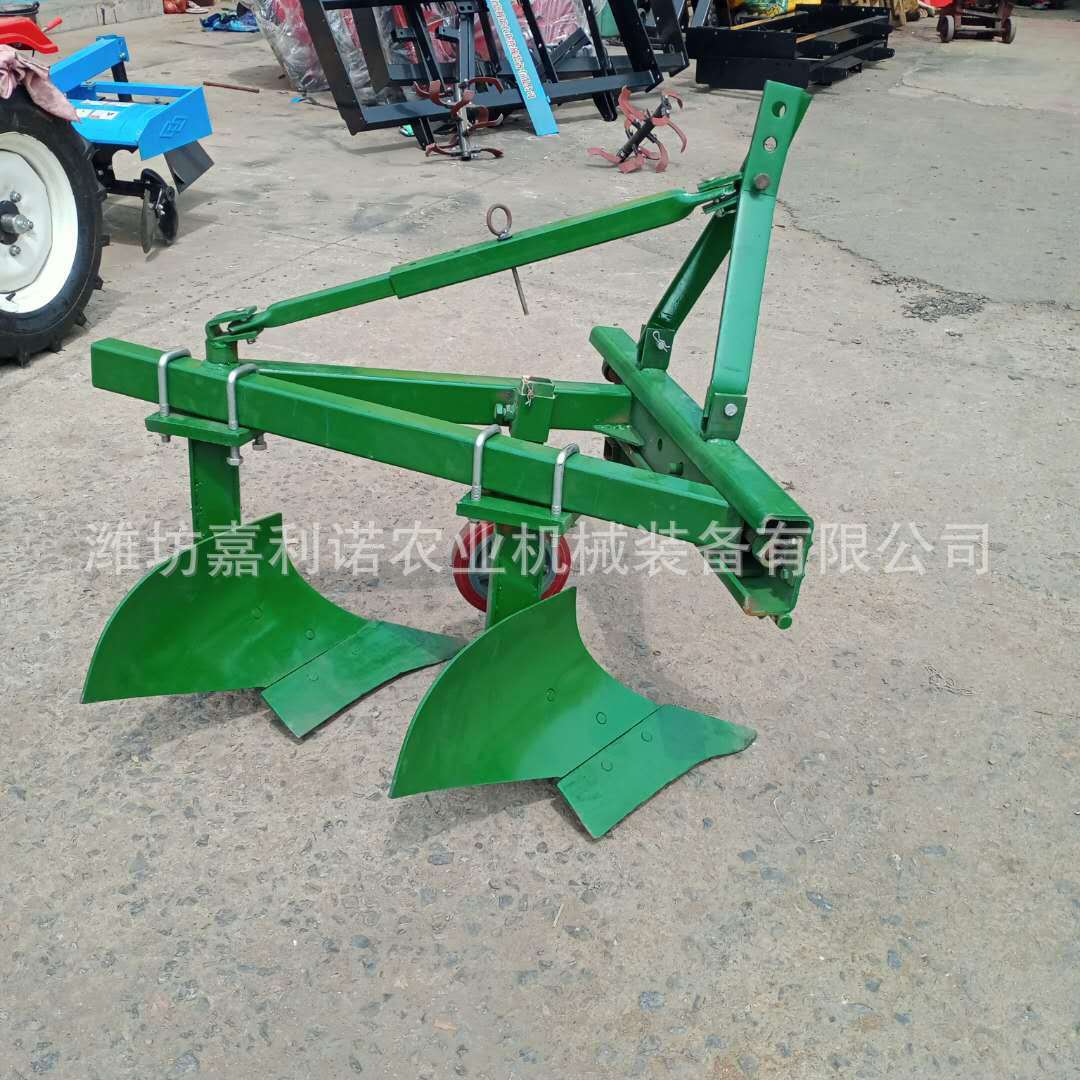 The factory sells two-sided ploughs, adjustable angles.