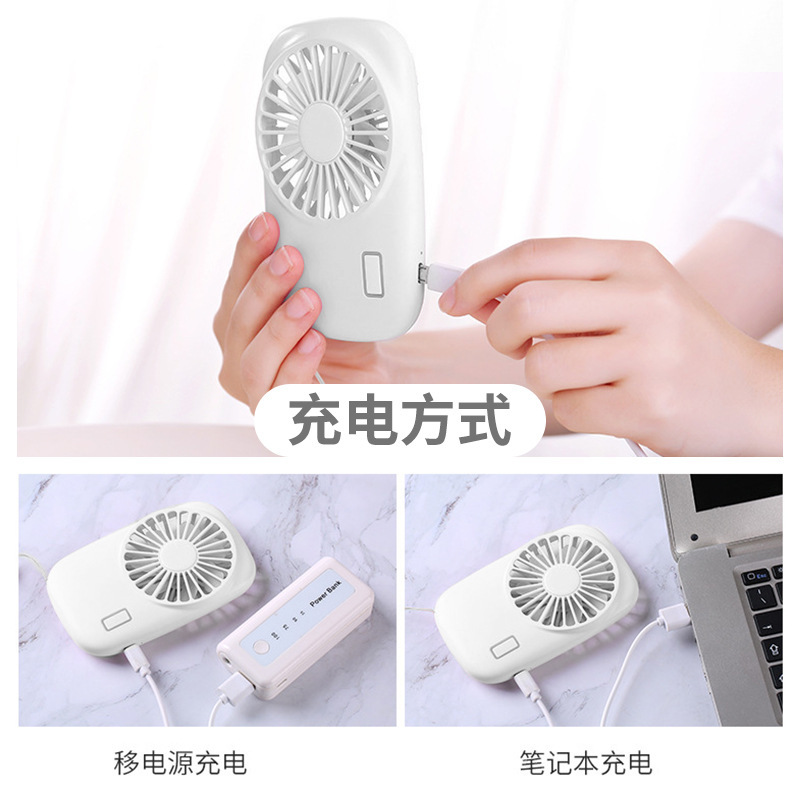 Người hâm mộ máy quay đang mang theo quạt của các sinh viên cắm trại ngoài trời với sự phân phối nhỏ của fan hâm mộ.