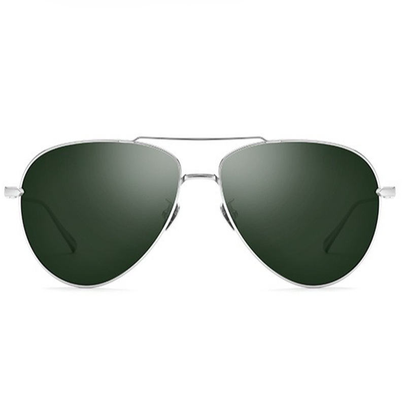 The new, super-purified titanium sunglasses are the same for men and women as the B titanium sunglasses.