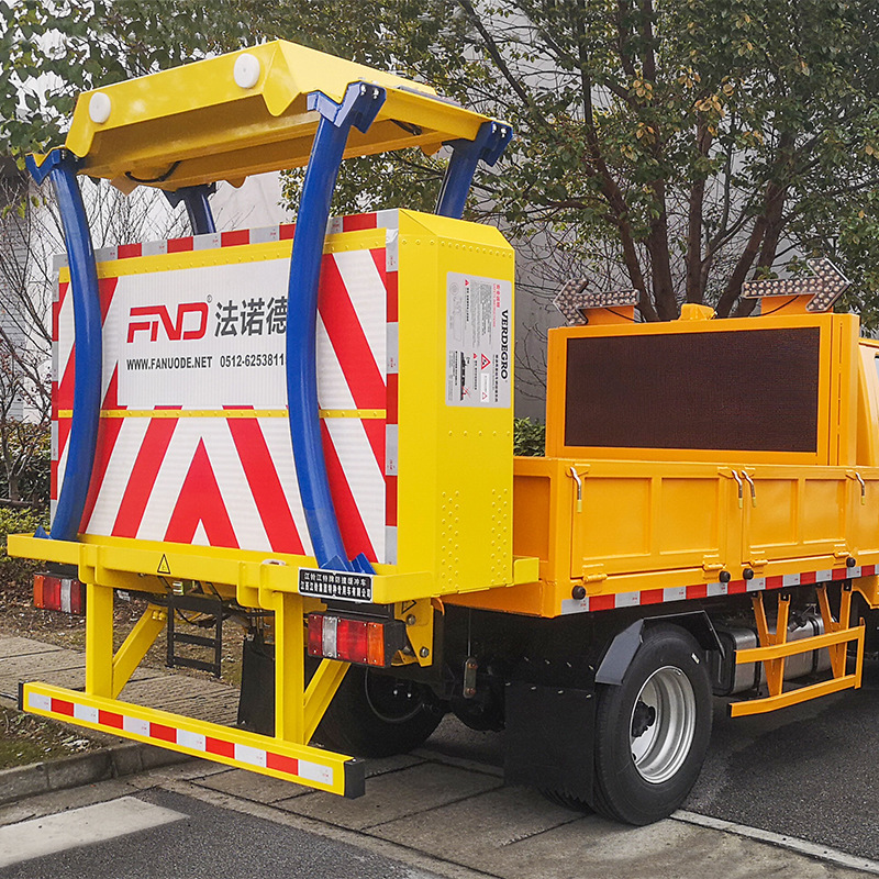 Plant supply of double-sized small-ton crash buffer traffic safety facility protection