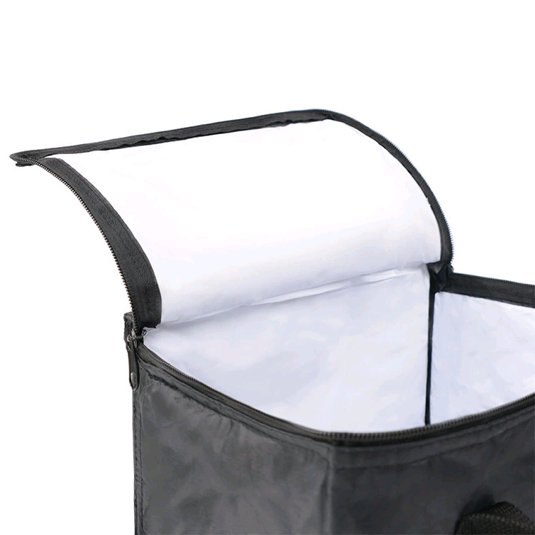 The factory customises the outdoor leisure picnic, camping, spring ice pack, and the black hot ice pack.