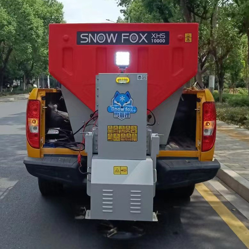 Polyethylene dispenser XHS-10000, road maintenance ice melters, snow melters,