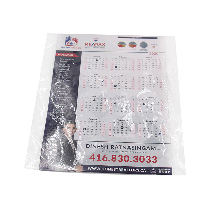 Tám xu dính từ tính.