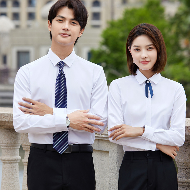 Mùa xuân và mùa thu, nam và nữ vui vẻ, thương mại, mềm mại, tinh khiết để in logo quần áo chuyên nghiệp