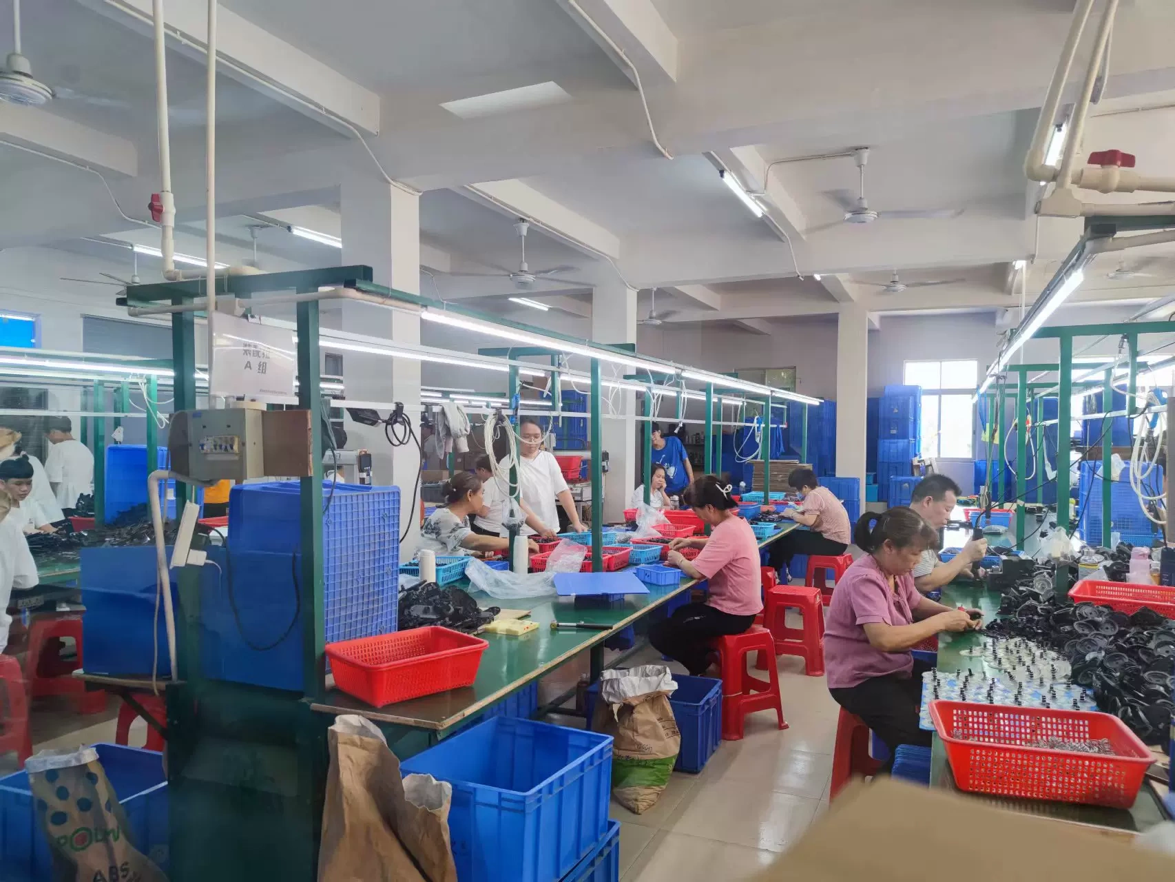 Công ty TNHH Công nghệ Điện tử Yadjie