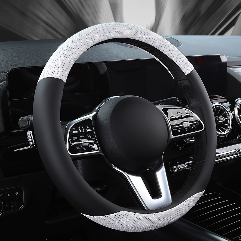 A car steering wheel with a hyper-fry hole and a four-season universal round D-shaped vehicle carrying a surrogate.