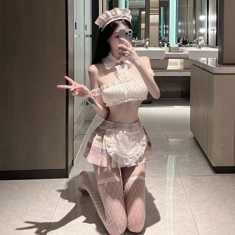 Quần lót gợi cảm cho nữ sinh dễ thương và bởi vì hầu gái để quyến rũ pyjama.