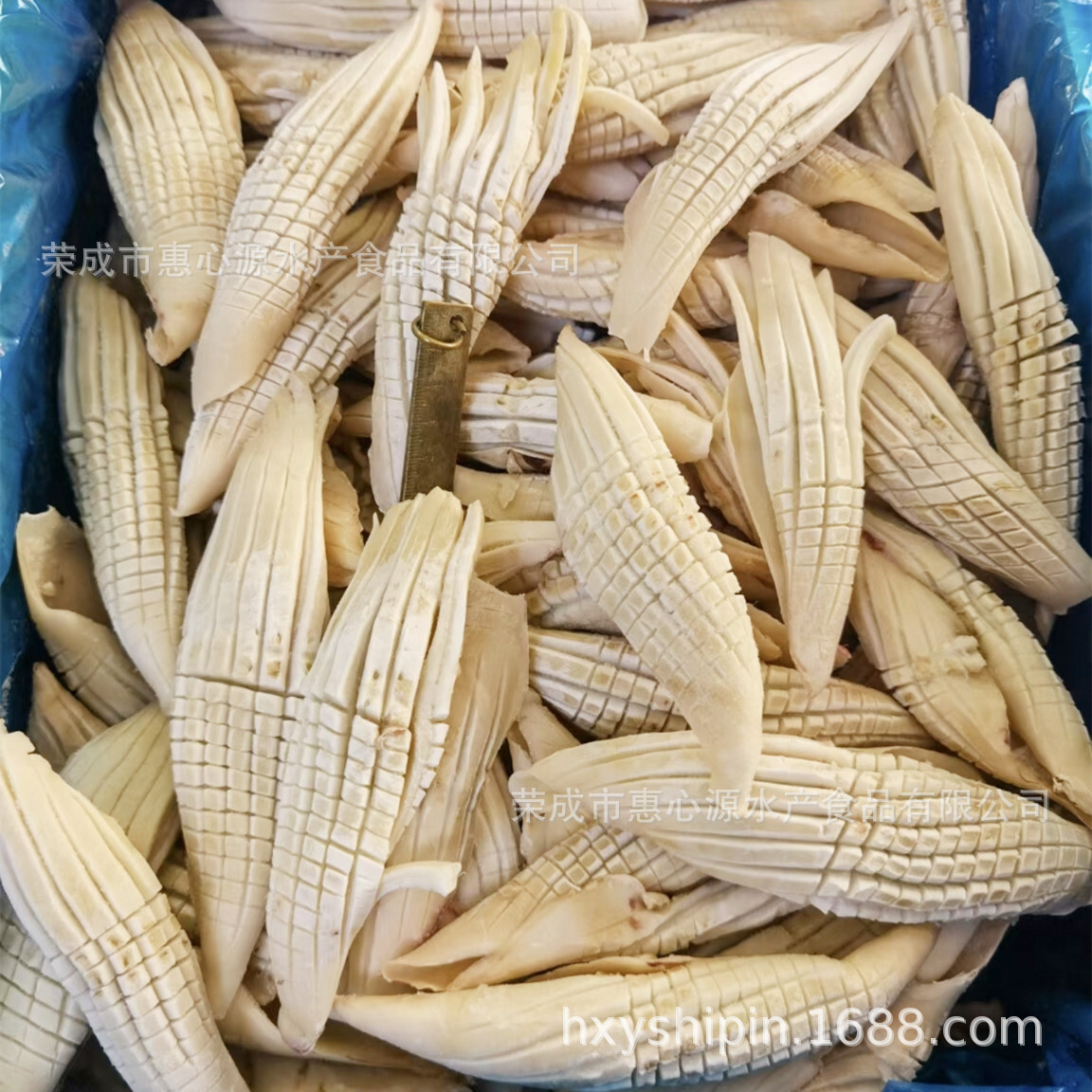 Một sự phân phối thương mại của rau thơm nóng lạnh.