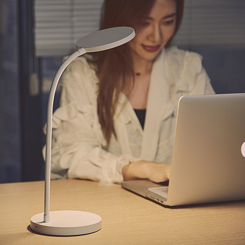 Amazon Wire Charged LED Lamps, office offices, students learning to read blinds.