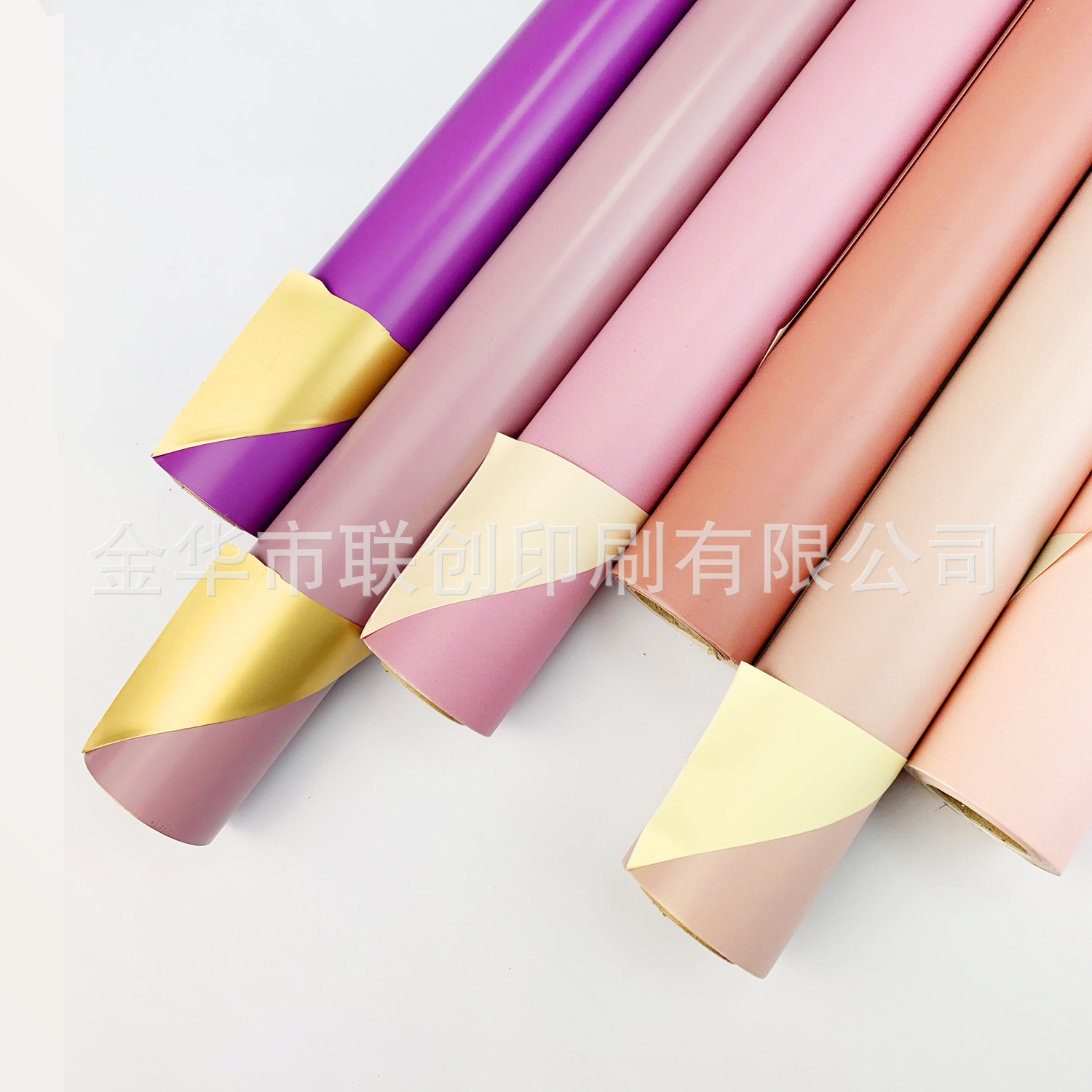 Set-to-produce Valentine's Day, double-sided Ouya Paper, roller-coated gold wrapper, roll-on flower wrapper.