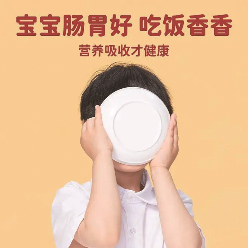 Cho một viên ngọc lam ngọc lam ngọc vào trong một con gà.