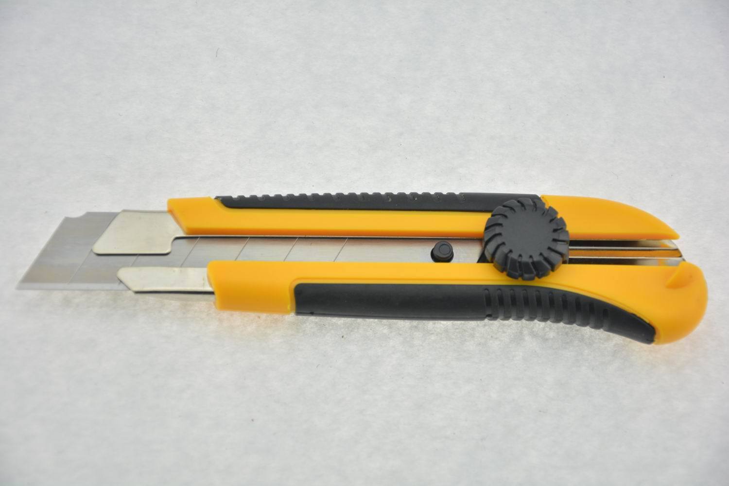 Supplyer, heavy lifting knife, 25 mm tool knife, double-colour plastic.