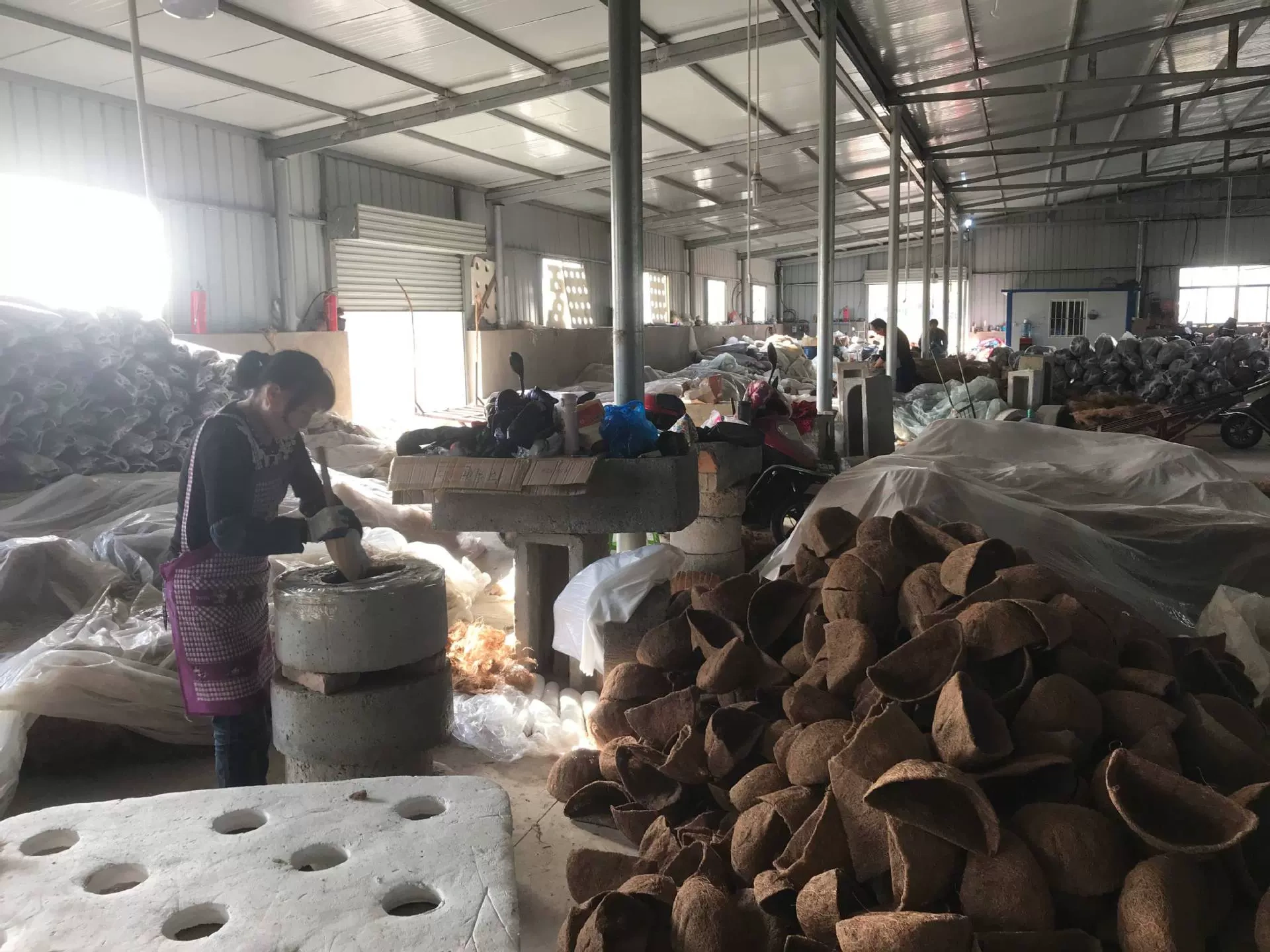 Hát nhà máy gỗ hạt nước