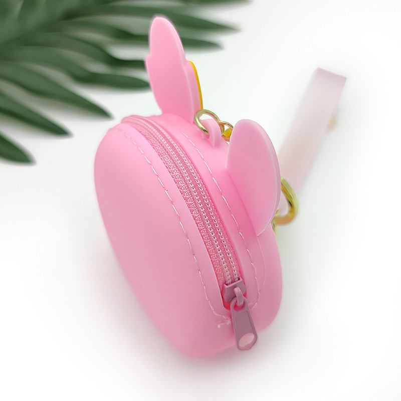 Máy tính Zero dễ thương, với ví và sách của trẻ em, với bánh bao nam và nữ silia và hoạt hình.