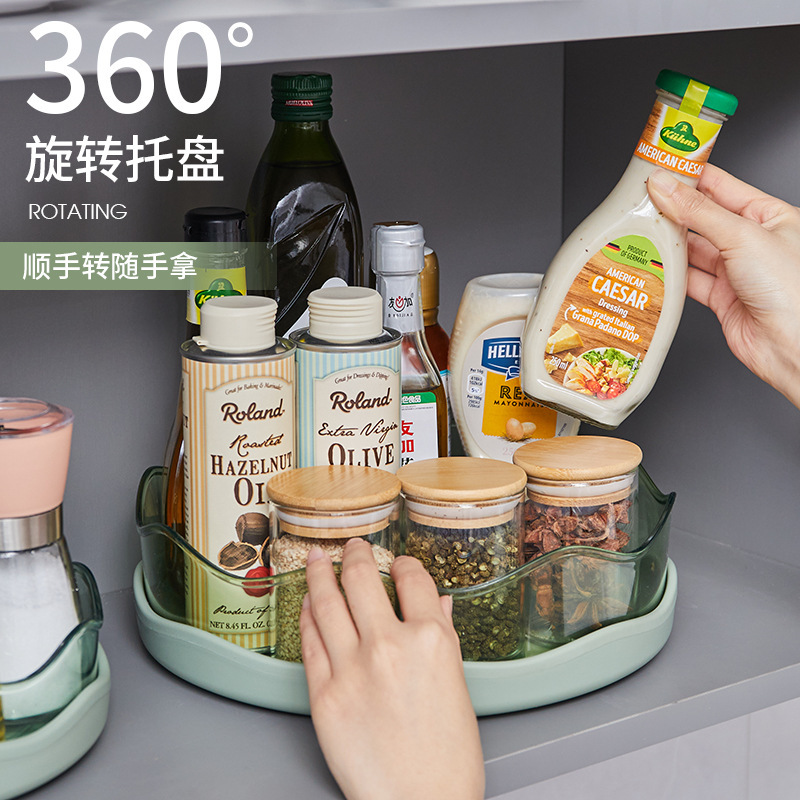 Một ngăn quay đa mục đích có sẵn trong phòng thay đồ của nhà bếp mà không có lỗ hổng.