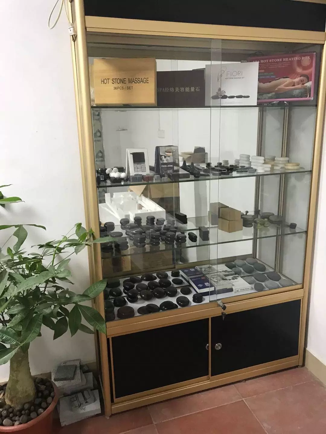 Công ty TNHH Rada Rock Industries, Quảng Châu