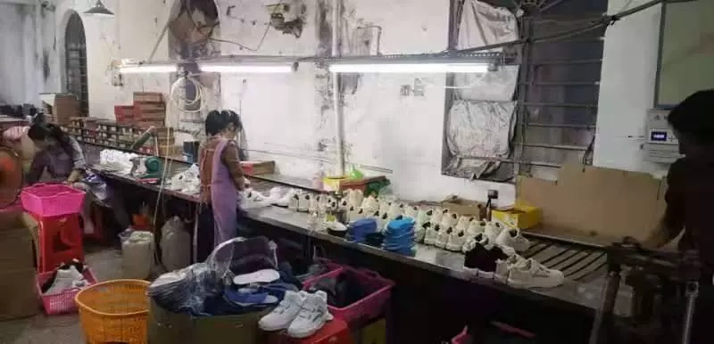 Công ty TNHH vật tư thể thao Rezhi thành phố Tấn Giang
