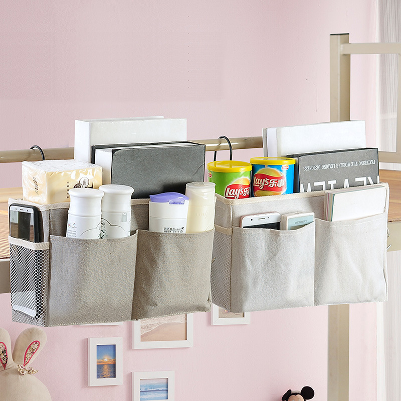 Cash supply packs for walled students' bed-skinned sacks behind bathroom doors