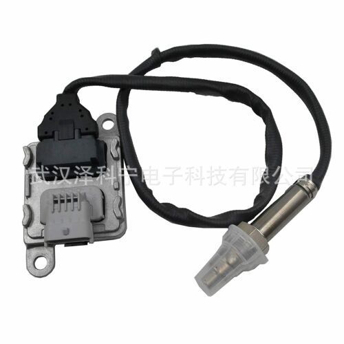 Trực tiếp marketing bộ cảm biến ni-tơ chuyển giới 5WK9 73 67/223033390 NOX SENOR 12V