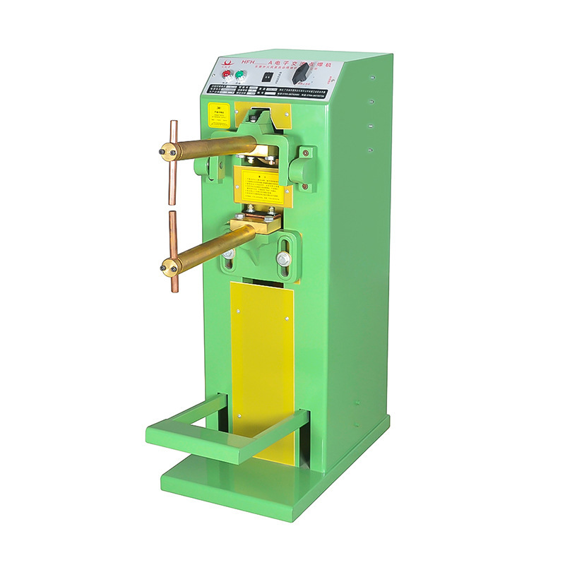 A small welder welder, a hardware welder machine, is directly distributed.